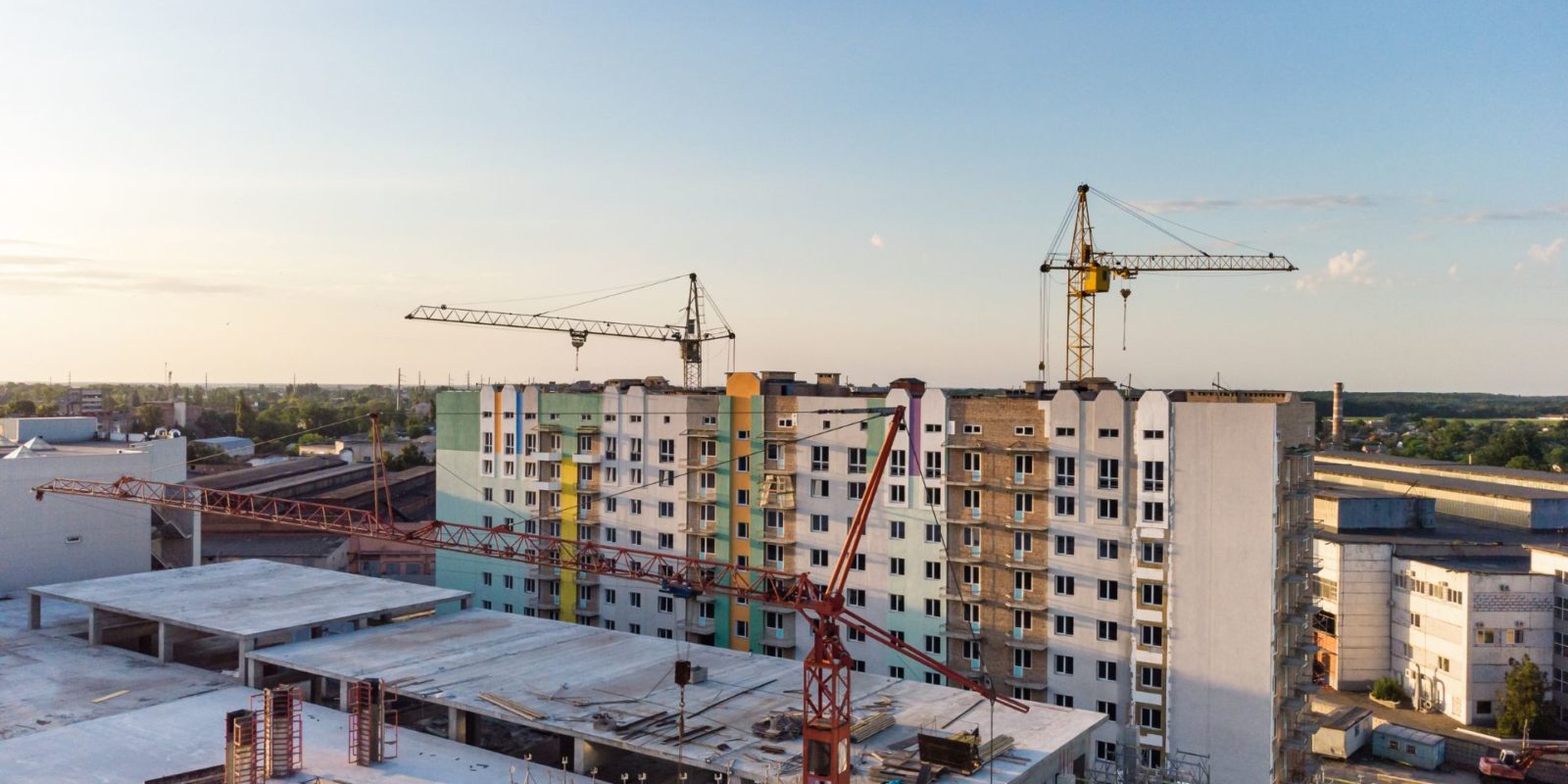 Site of housing building with cranes